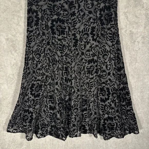 Jones New York A-Line Midi Skirt Size 10 Black Velvet Burnout Damask Gothic Y2K - Picture 6 of 12